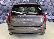 Volvo XC90 SUV / Terénní 2,0 l 184 kw