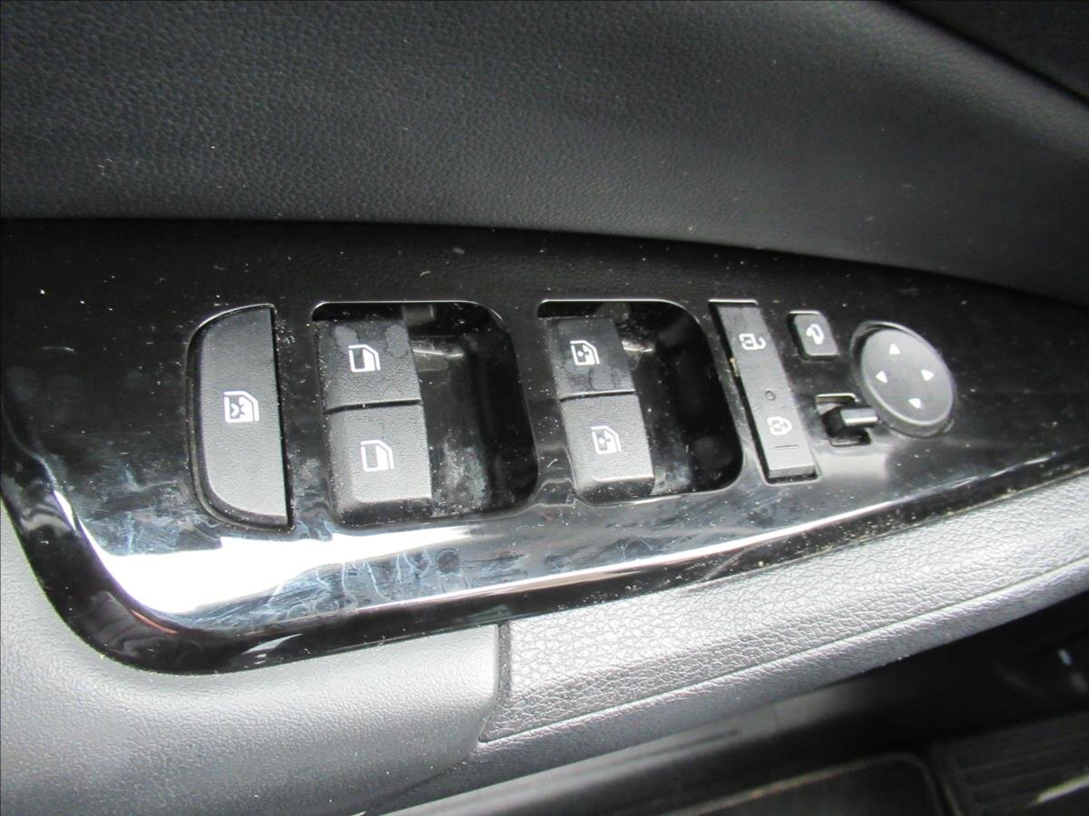 KIA Sportage SUV / Terénní 1,6 l 110 kw