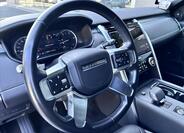 Land Rover Discovery 9