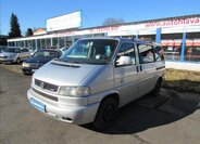 Volkswagen Caravelle Kombi 2,5 l 75 kw