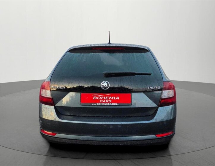 Škoda Rapid Hatchback 999,0 81 kw