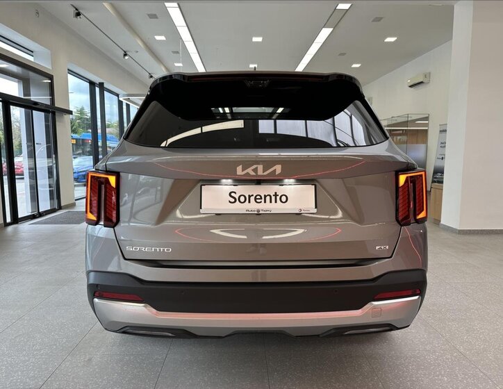 KIA Sorento SUV 2,2 l 142 kw