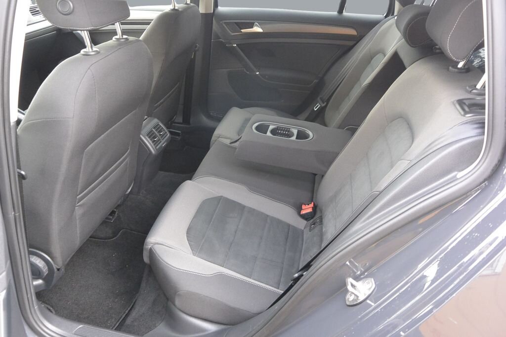 Volkswagen Golf Kombi 2,0 l 110 kw