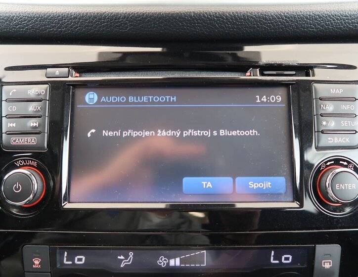 Nissan Qashqai SUV / Terénní 1,5 l 81 kw