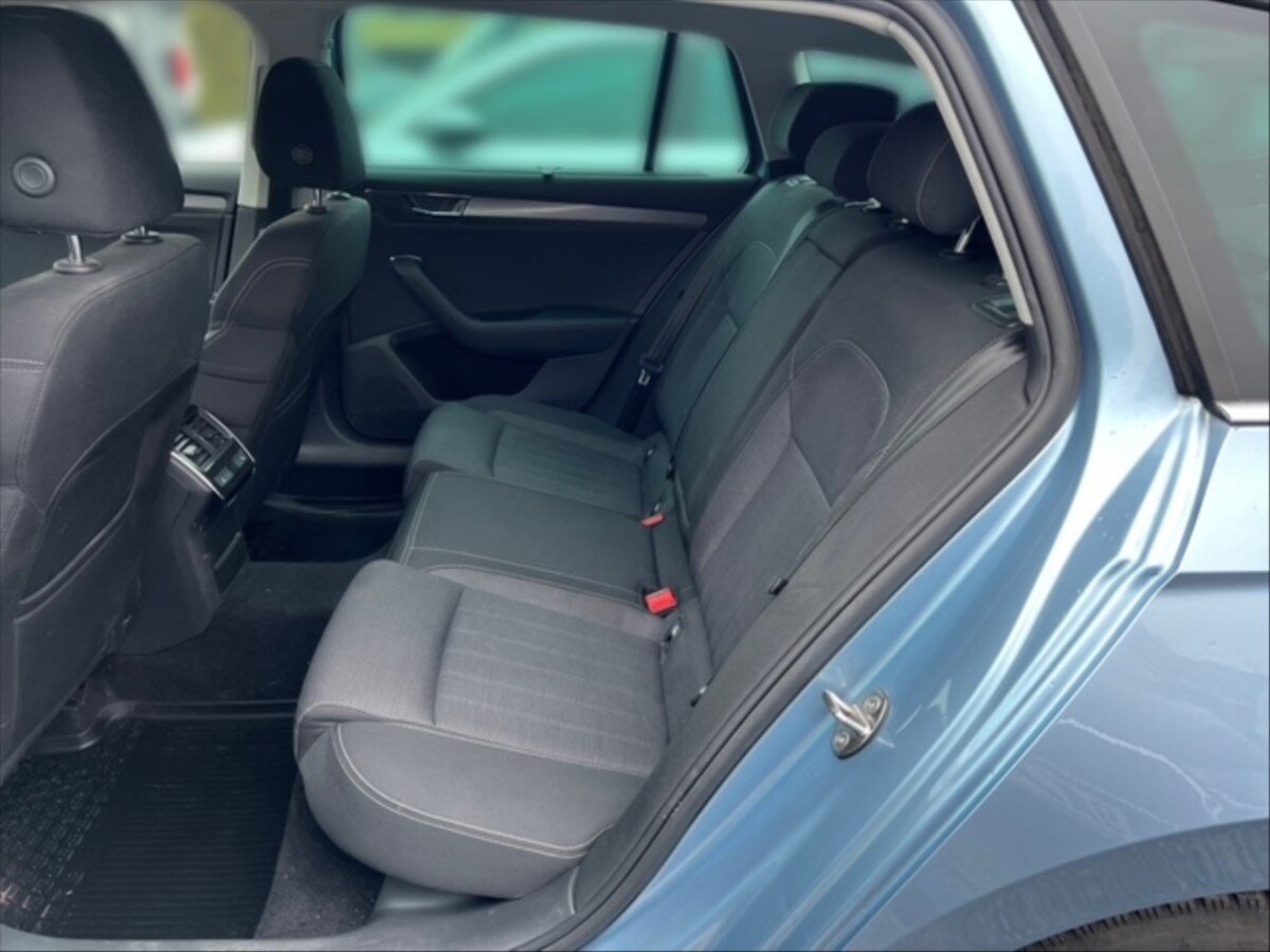 Škoda Superb Kombi 2,0 l 110 kw