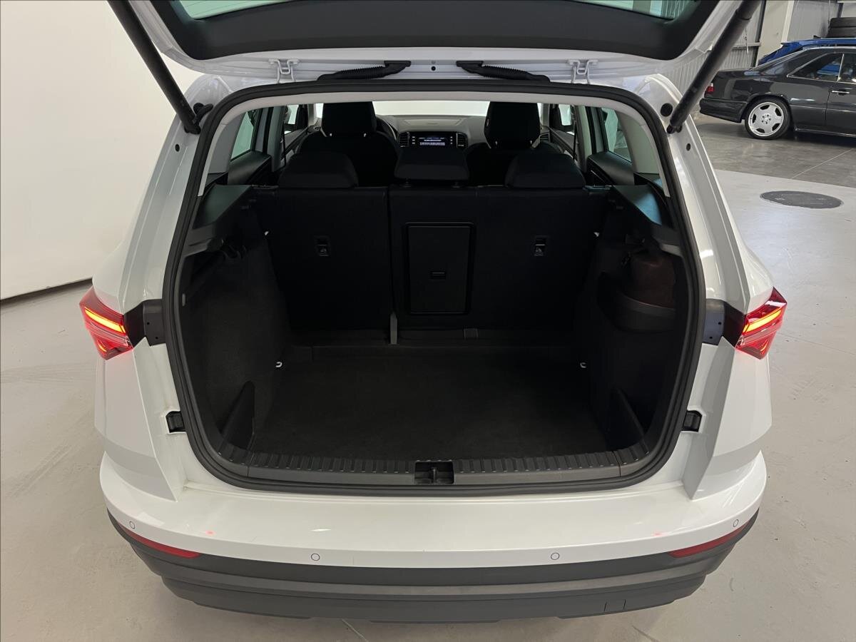 Škoda Karoq SUV / Terénní 1,5 l 110 kw