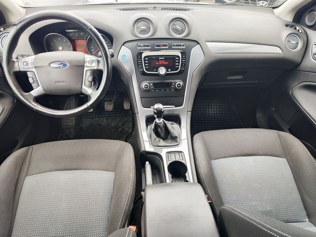 Ford Mondeo Kombi 1,6 l 118 kw