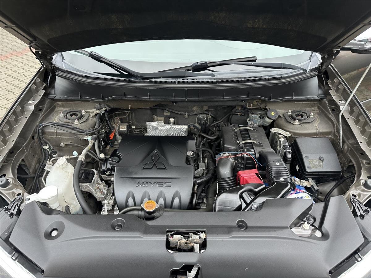 Mitsubishi ASX SUV 1,6 l 86 kw