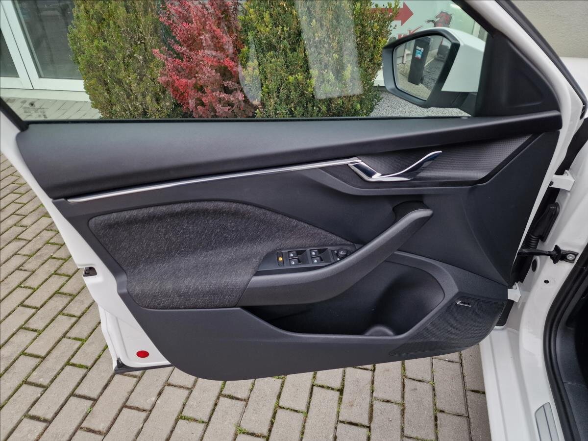 Škoda Scala Hatchback 1,6 l 85 kw