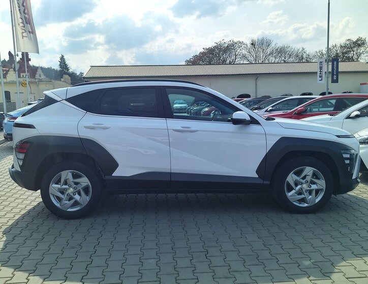 Hyundai Kona SUV / Terénní 1,6 l 102 kw