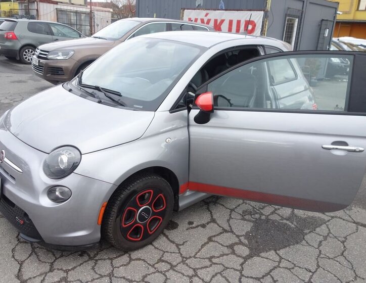 Fiat 500e 21