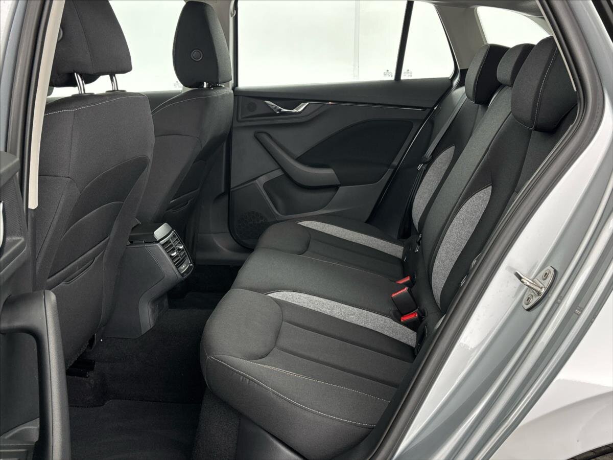 Škoda Scala Hatchback 999,0 85 kw