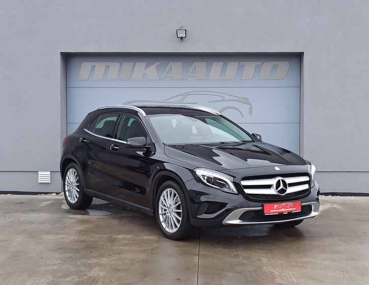 Mercedes-Benz GLA 3