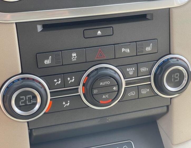 Land Rover Discovery 46