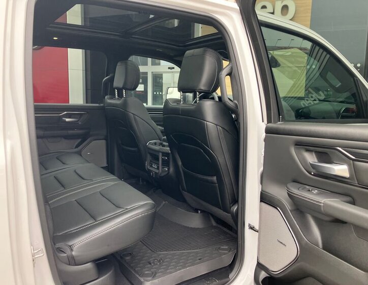 Dodge RAM Pick-up 3,0 l 313 kw