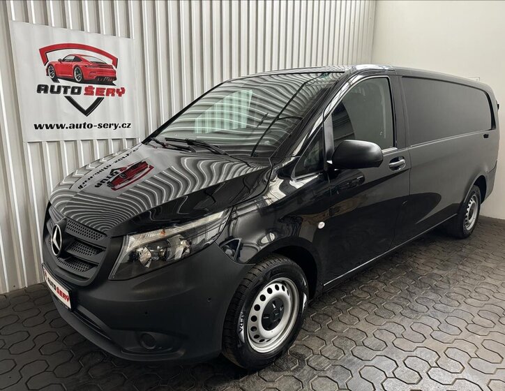 Mercedes-Benz Vito 2