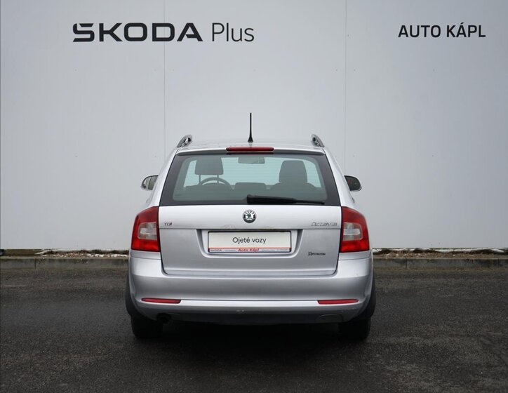 Škoda Octavia Kombi 2,0 l 103 kw