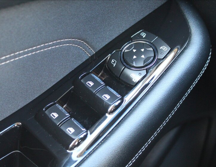 Ford Edge SUV / Terénní 2,0 l 154 kw