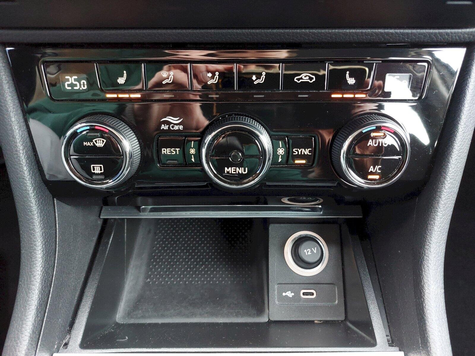 Škoda Superb Kombi 2,0 l 110 kw