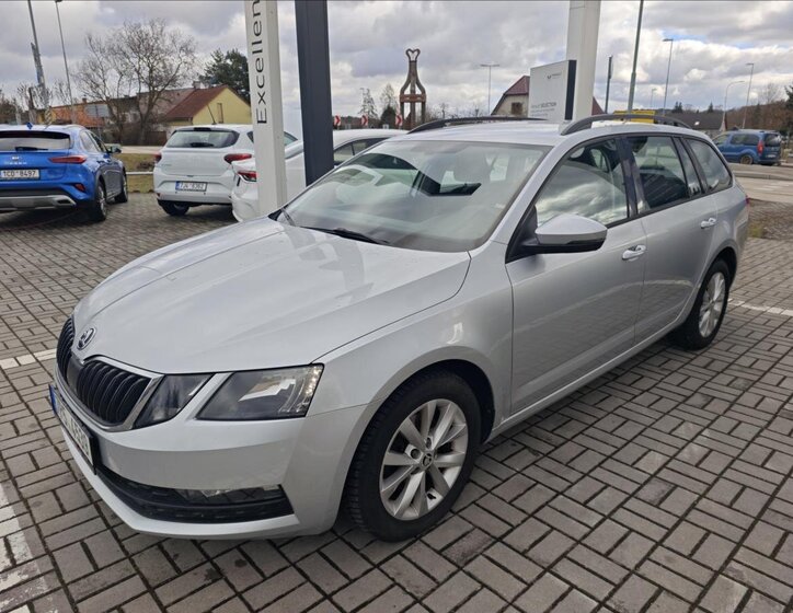 Škoda Octavia Kombi 2,0 l 110 kw