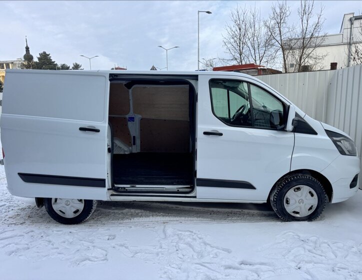 Ford Transit Custom 16