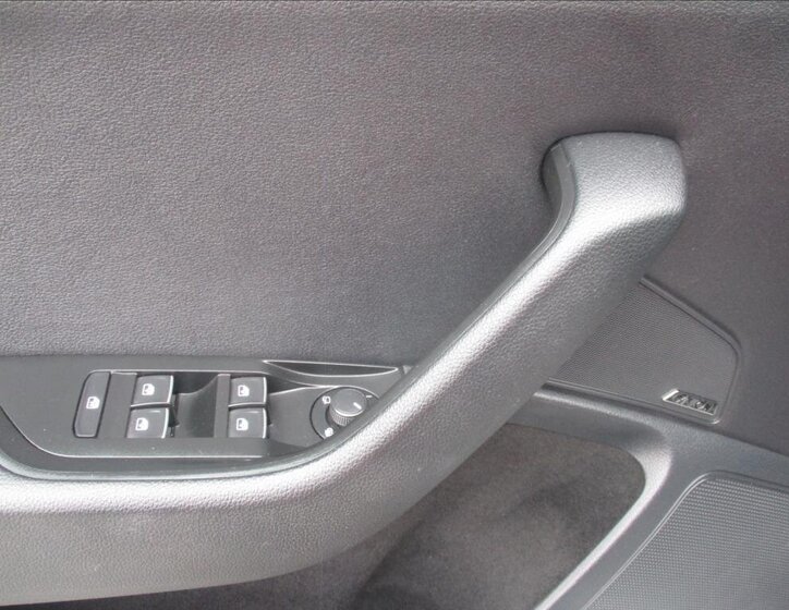 Škoda Superb Liftback 2,0 l 110 kw