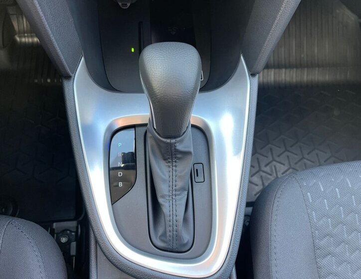 Toyota Yaris Cross SUV / Terénní 1,5 l 68 kw