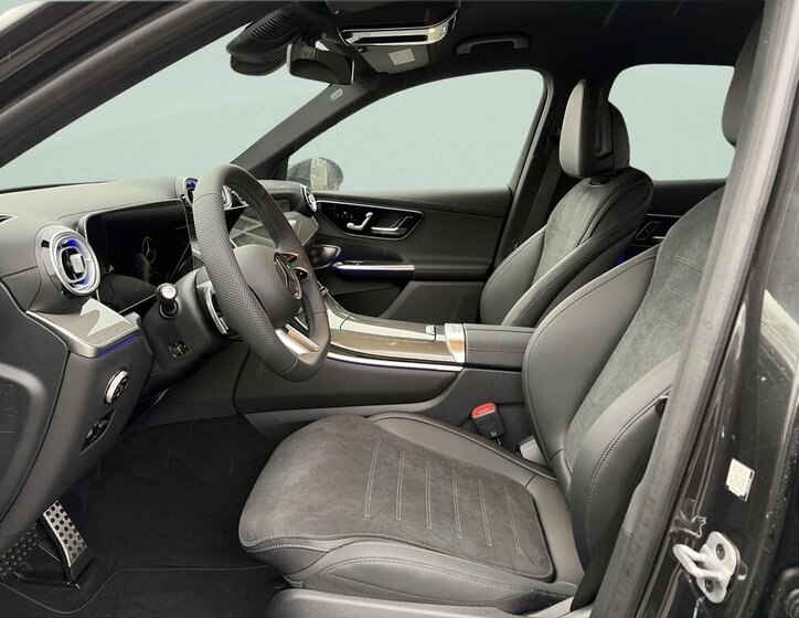 Mercedes-Benz GLC SUV / Terénní 750,0 260 kw