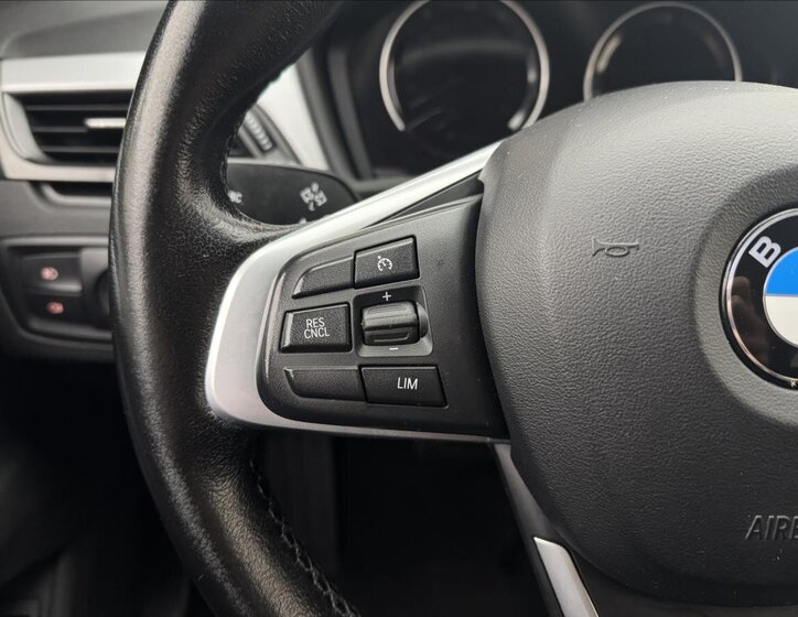 BMW X1 SUV 2,0 l 110 kw