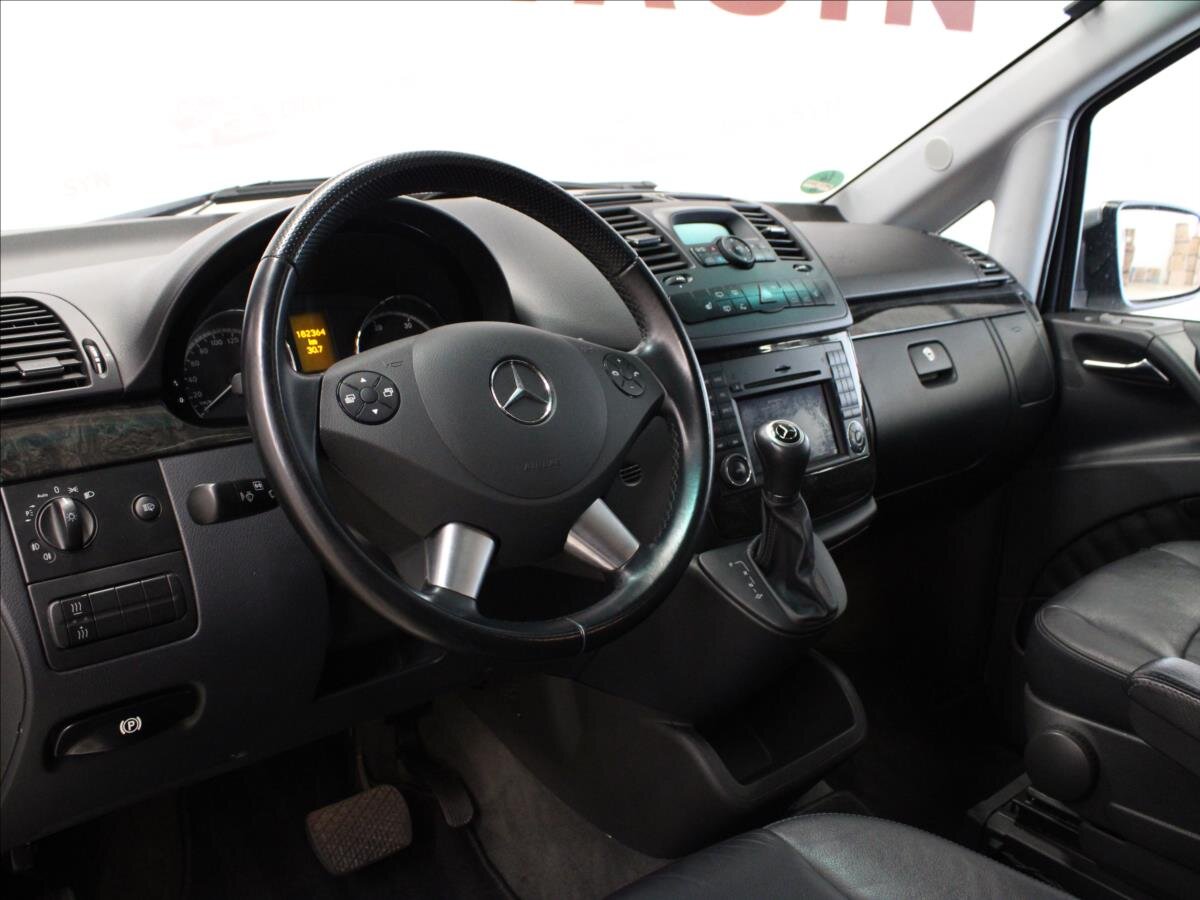 Mercedes-Benz Viano Kombi 3,0 l 165 kw