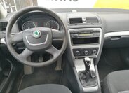 Škoda Octavia Sedan / Limuzína 1,6 l 77 kw