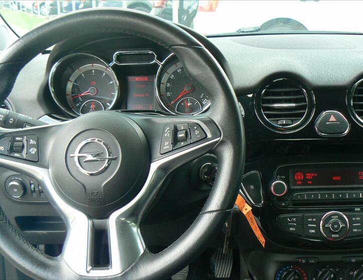 Opel Adam 13