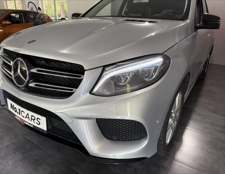 Mercedes-Benz GLE 30