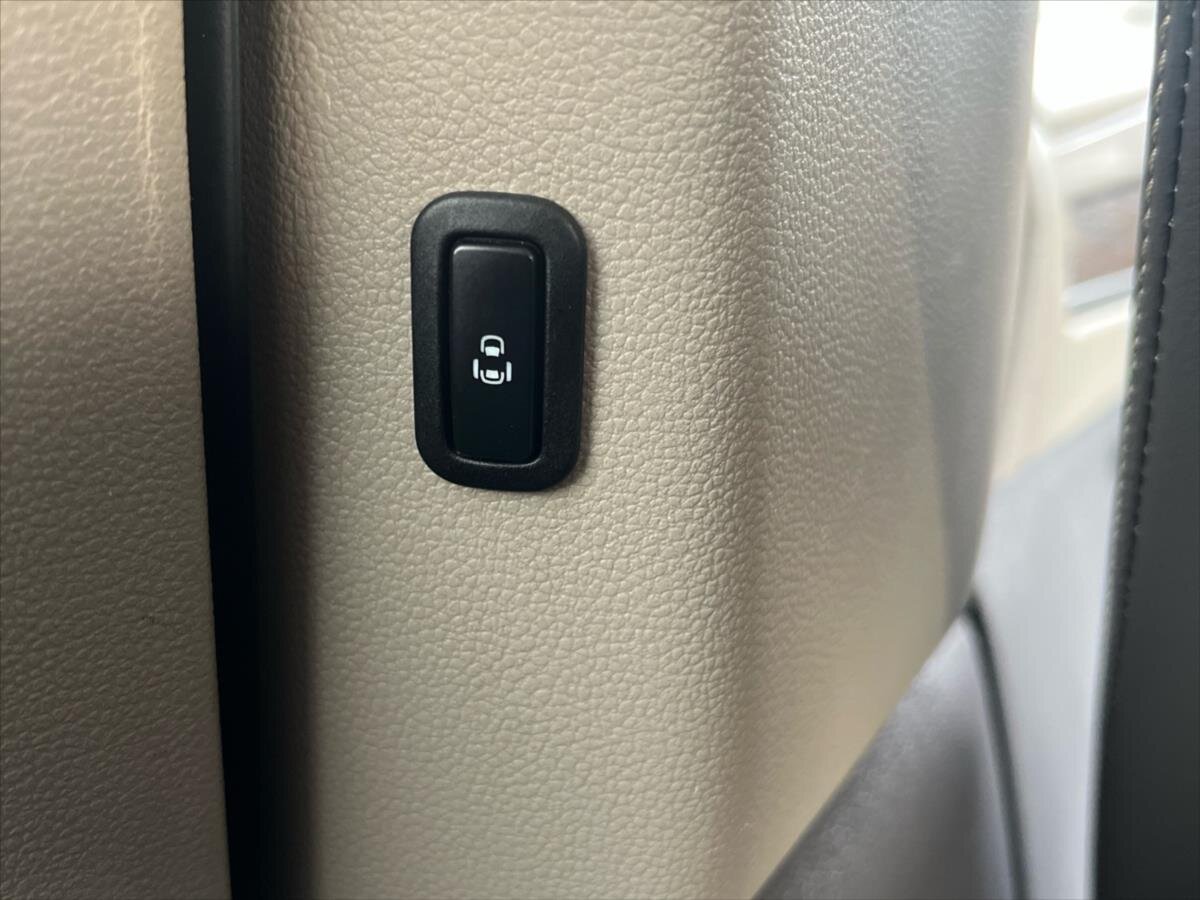 Volkswagen Multivan VAN-Minibus 2,0 l 150 kw