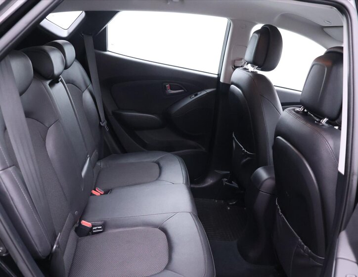 Hyundai ix35 SUV / Terénní 2,0 l 100 kw