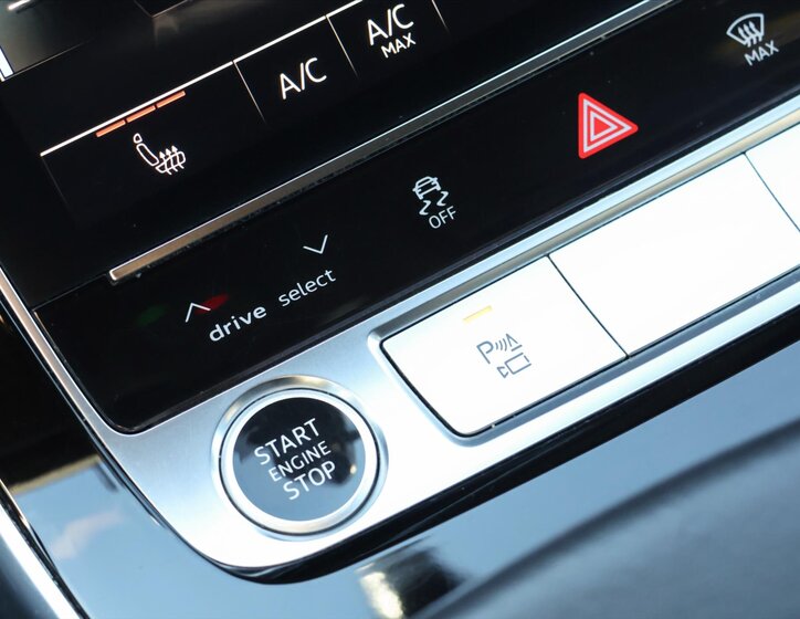 Audi Q7 SUV / Terénní 3,0 l 210 kw