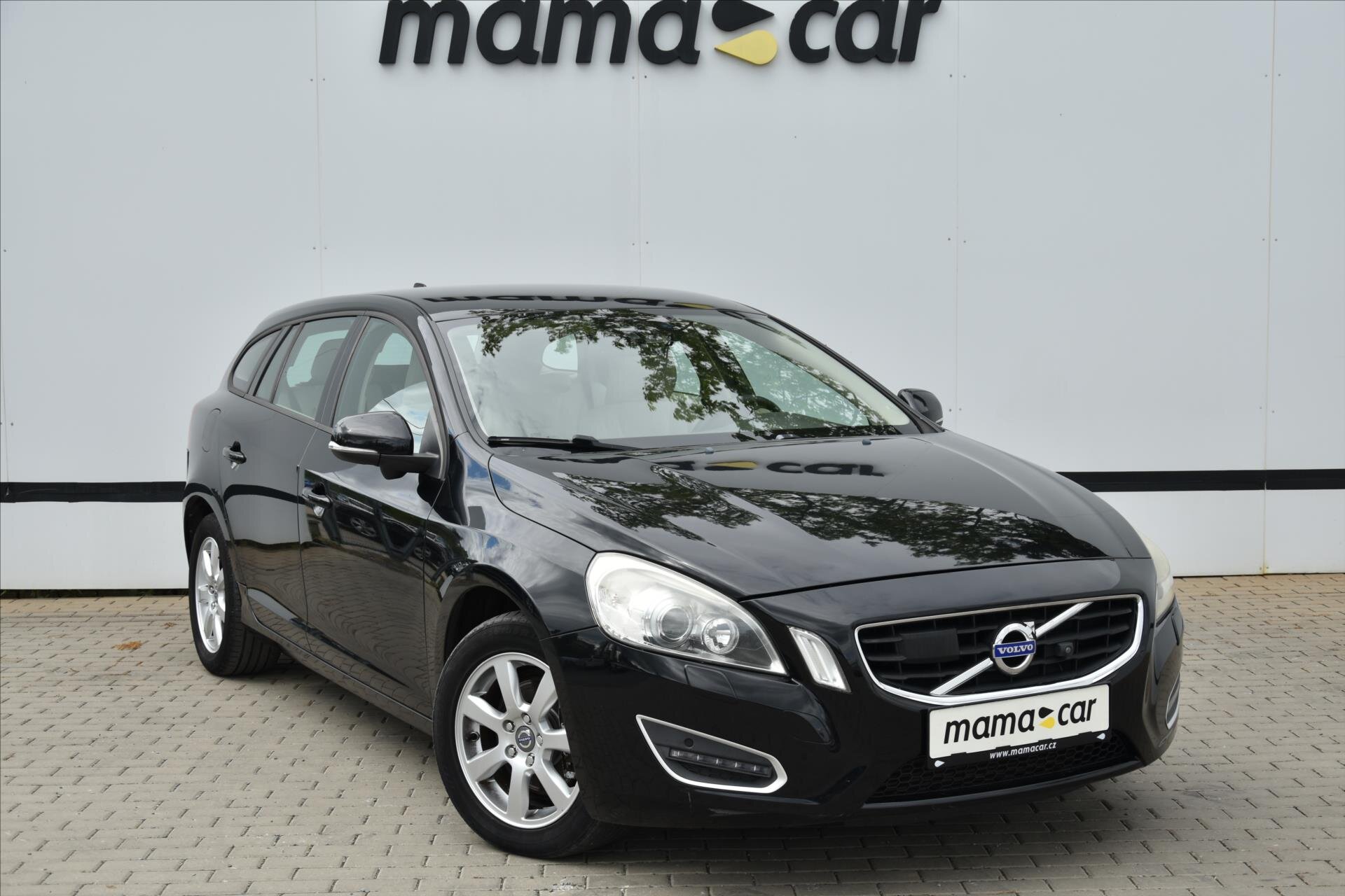 Volvo V60 Kombi 2,0 l 120 kw