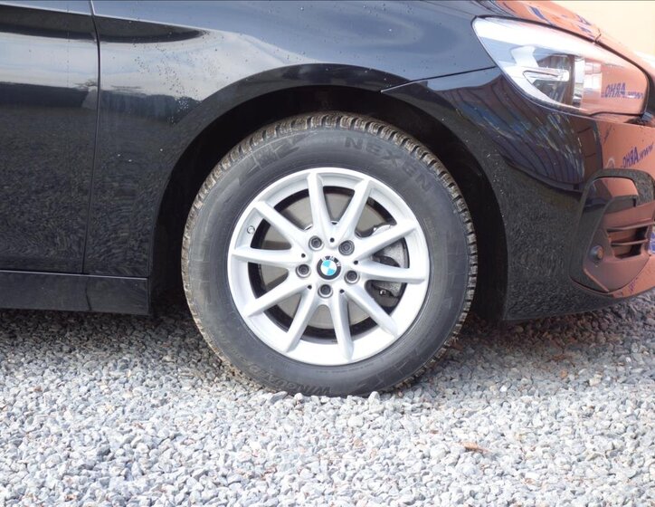 BMW Řada 2 MPV 1,5 l 103 kw