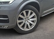 Volvo XC90 SUV / Terénní 2,0 l 165 kw