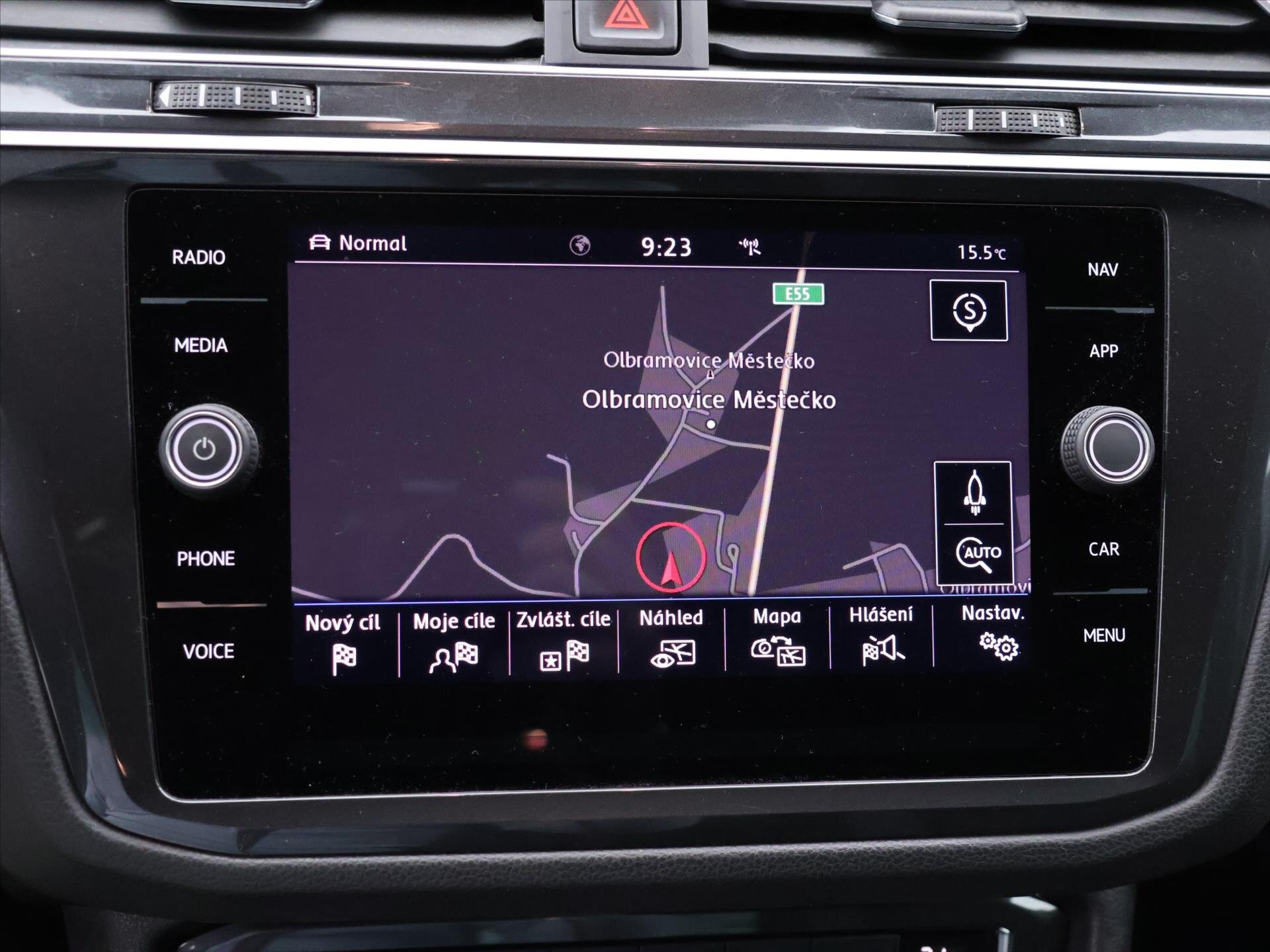 Volkswagen Tiguan SUV / Terénní 1,5 l 96 kw