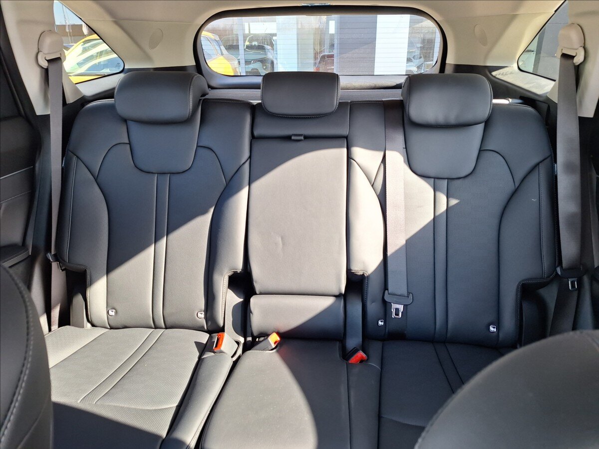 KIA Sorento SUV / Terénní 2,2 l 142 kw