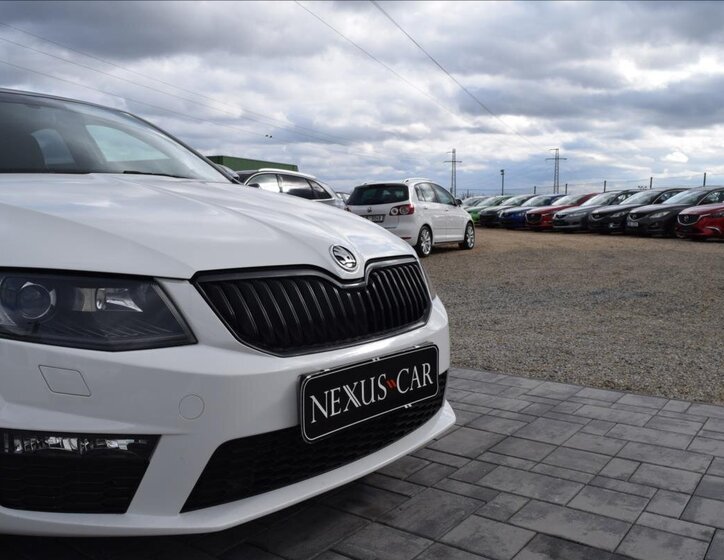 Škoda Octavia Sedan / Limuzína 2,0 l 135 kw