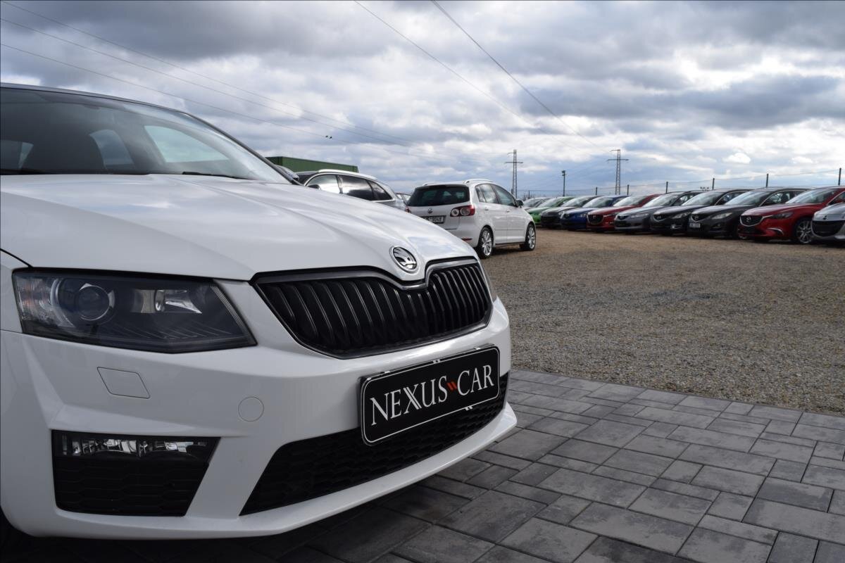 Škoda Octavia Sedan / Limuzína 2,0 l 135 kw