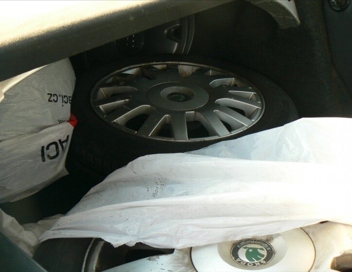 Škoda Superb Sedan 1,9 l 74 kw