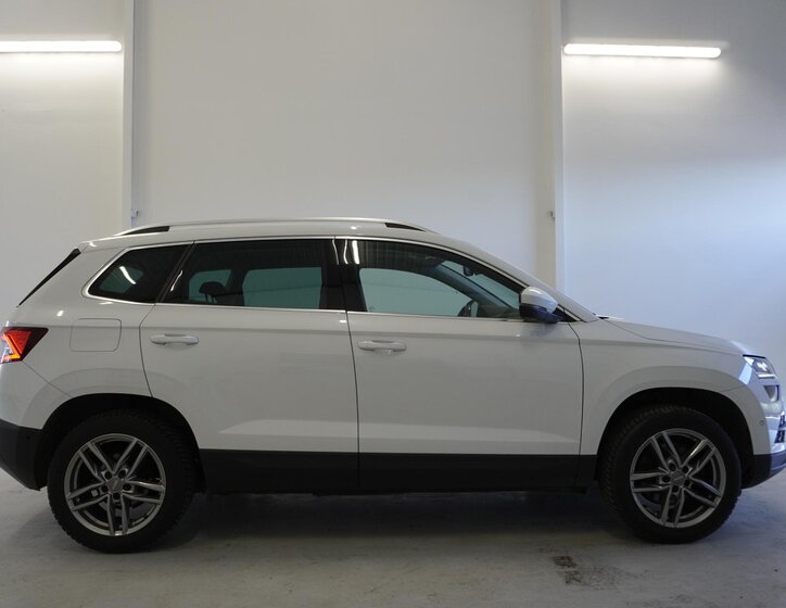 Škoda Karoq SUV / Terénní 1,5 l 110 kw