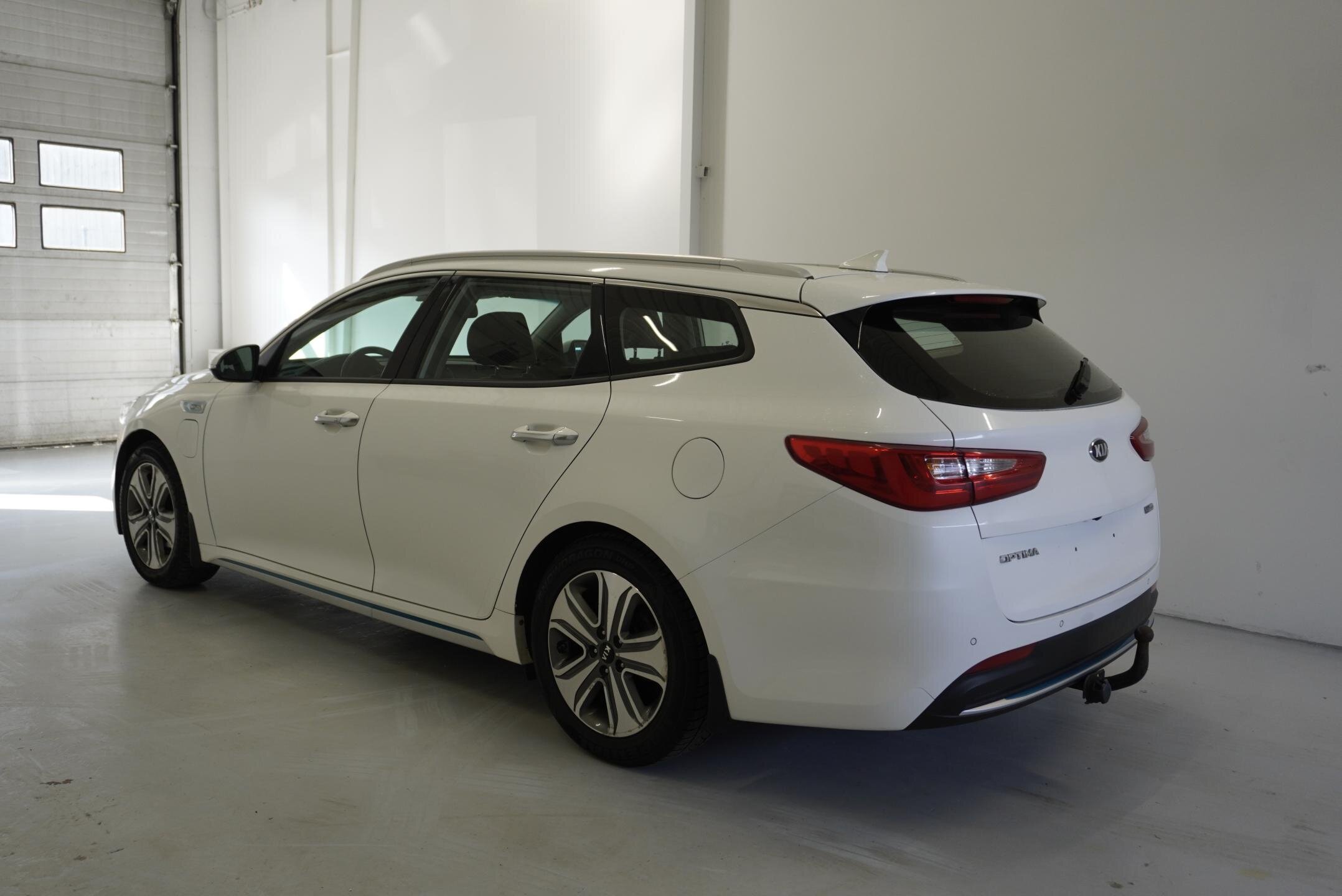 KIA Optima Kombi 2,0 l 151 kw