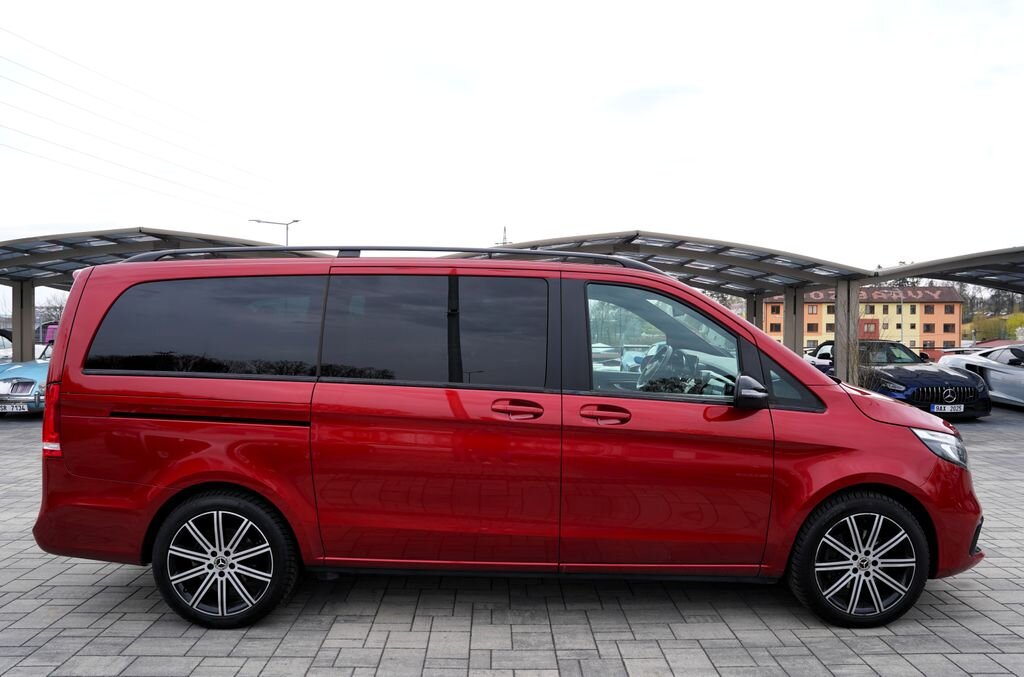 Mercedes-Benz Třídy V MPV 2,0 l 176 kw