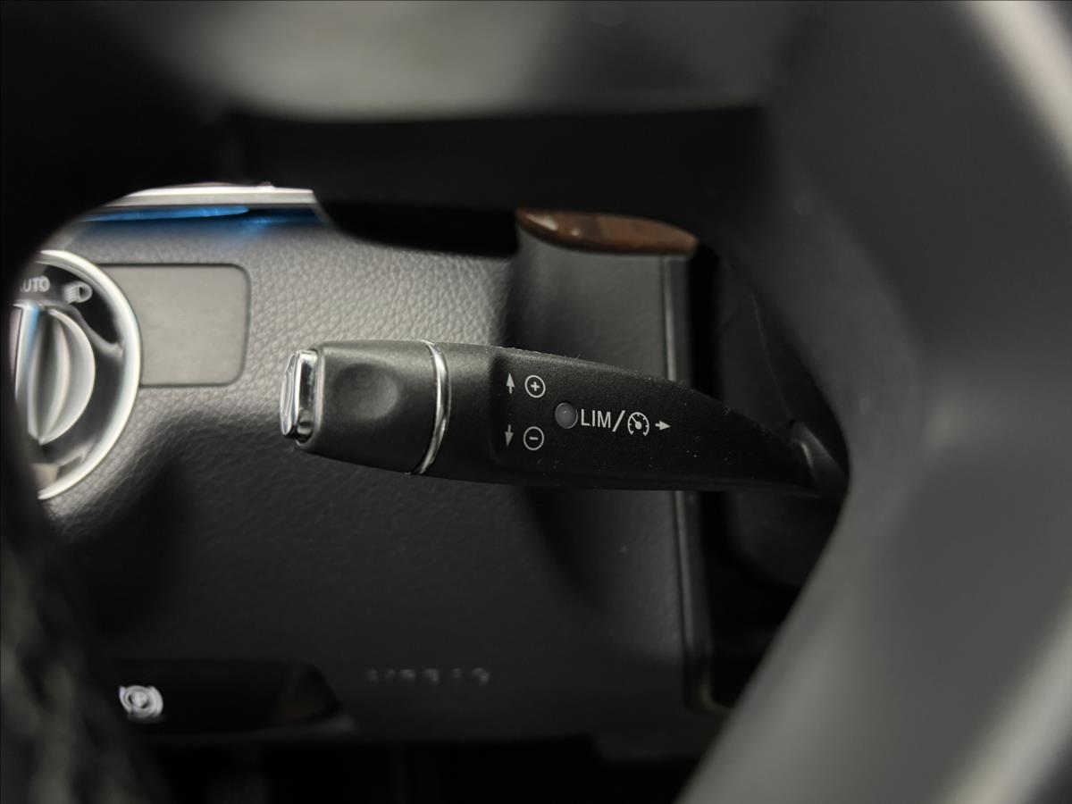 Mercedes-Benz Třídy E