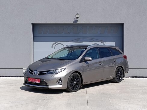 Toyota Auris Kombi 1,8 l 73 kw