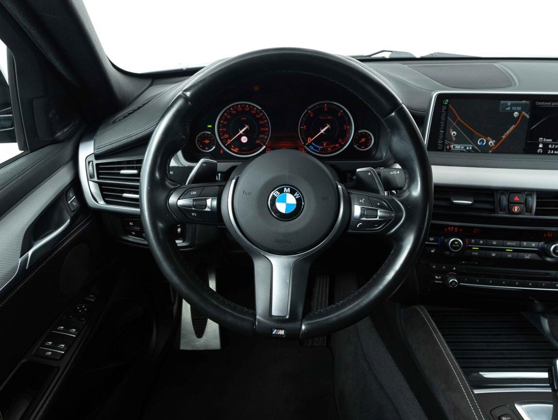 BMW X6 SUV 3,0 l 190 kw